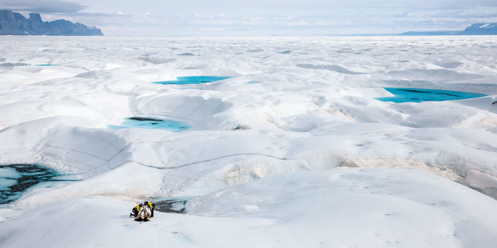 landscape-1436283722-esq080115climate001-scientist