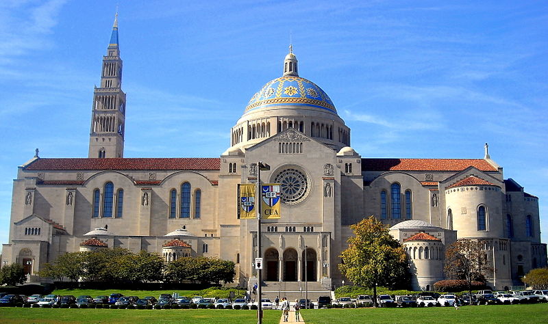 800px-Basilica_of_the_National_Shrine_of_the_Immaculate_Conception