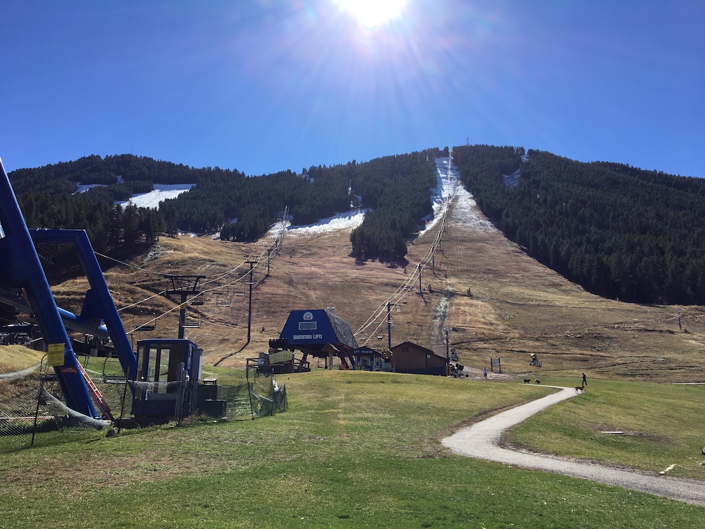 snow-king-from-bottom